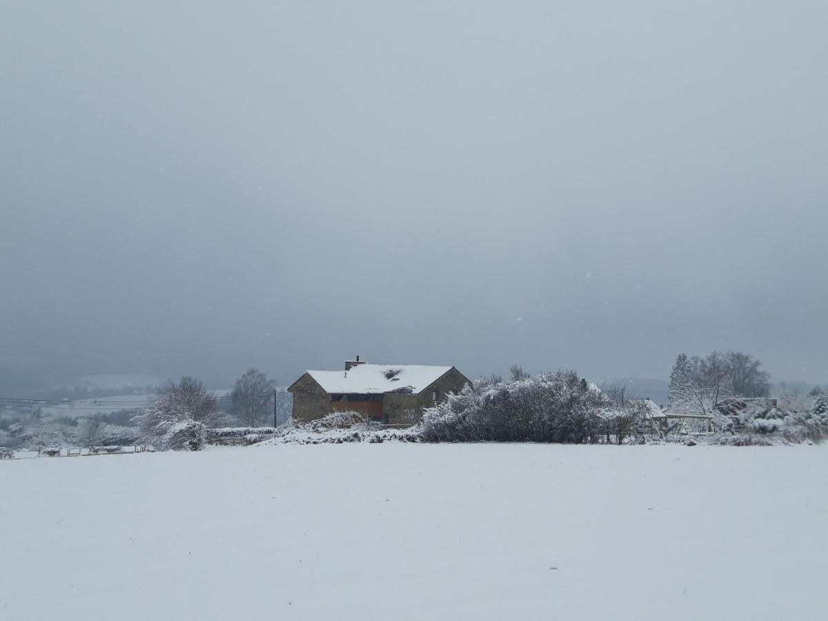Gorgeous Holiday Home In Stoumont With Garden Екстер'єр фото