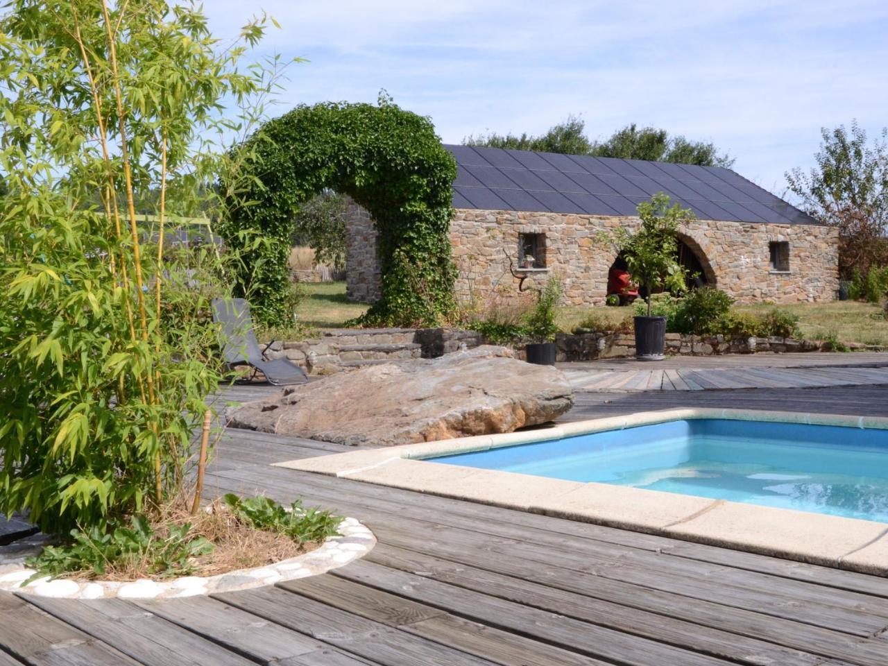 Gorgeous Holiday Home In Stoumont With Garden Екстер'єр фото