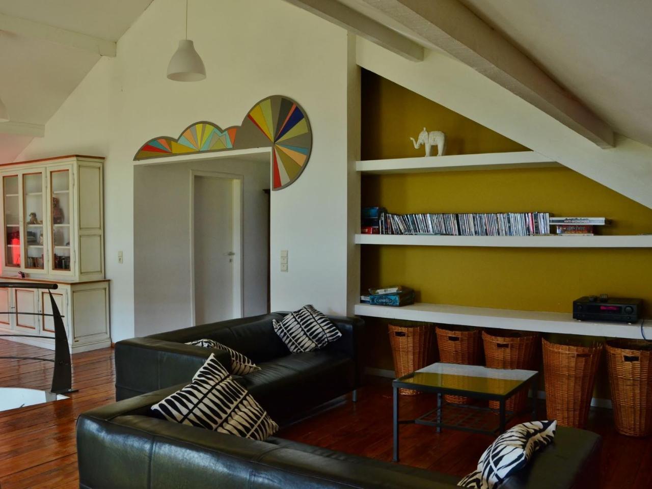 Gorgeous Holiday Home In Stoumont With Garden Екстер'єр фото