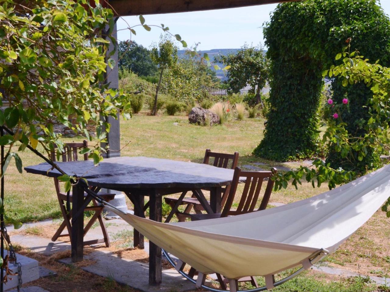 Gorgeous Holiday Home In Stoumont With Garden Екстер'єр фото