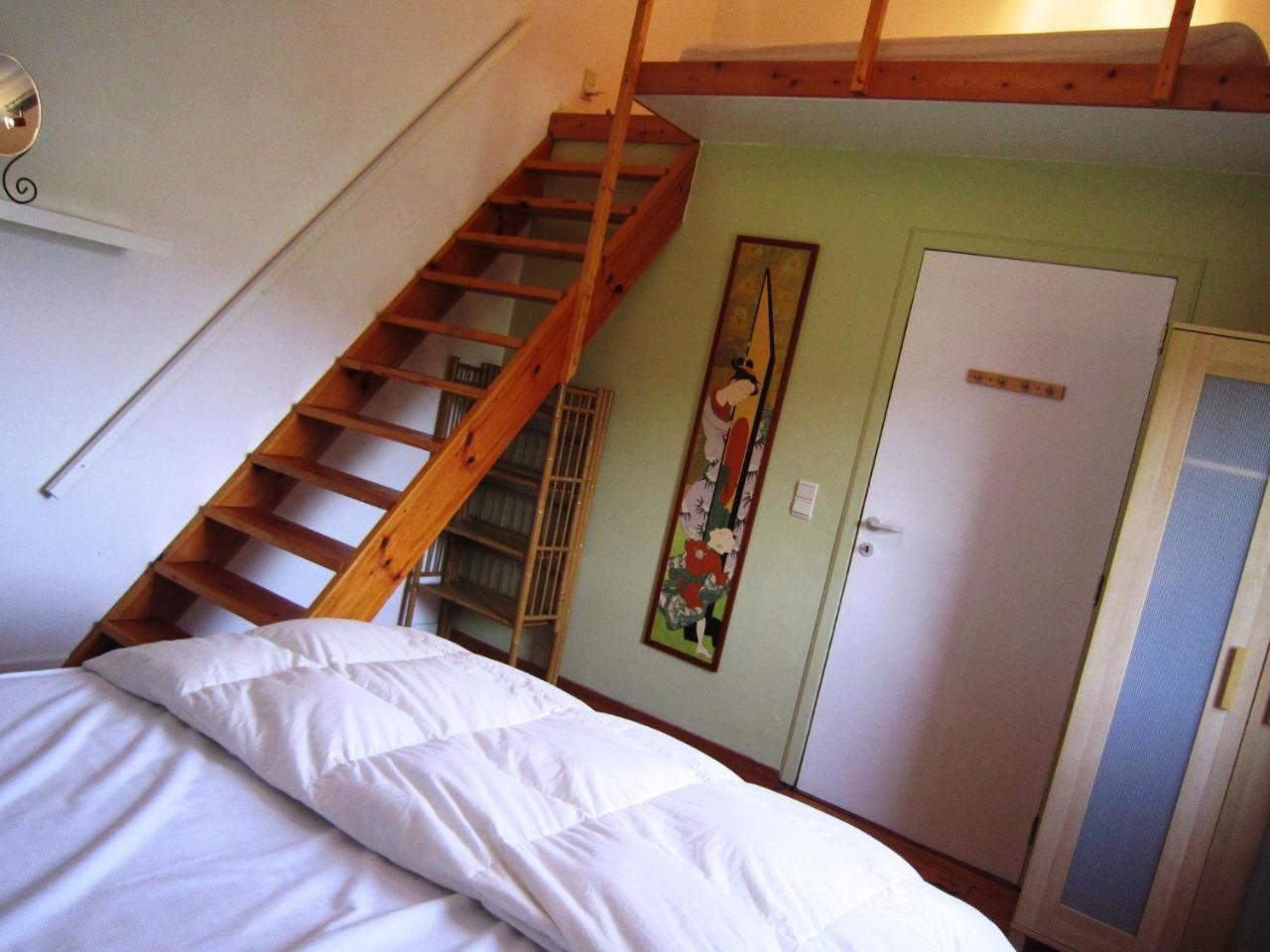Gorgeous Holiday Home In Stoumont With Garden Екстер'єр фото
